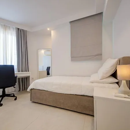 Appartement Luxury Penthouse With Private Pool And Sea Views, Sleeps 6