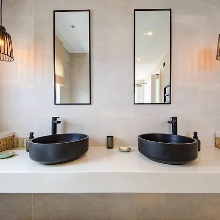 Luxury Penthouse With Private Pool And Sea Views, Sleeps 6 * Is-Swieqi