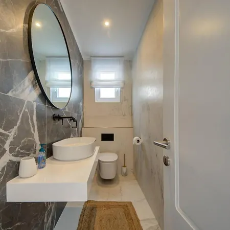 Luxury Penthouse With Private Pool And Sea Views, Sleeps 6 Lejlighed *
